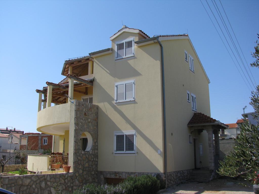 Apartment Megi Tribalj Exterior foto